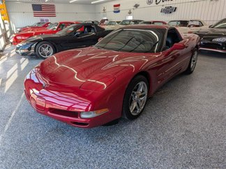 Used 2000 Chevrolet Corvette Coupe w/ Memory Pkg image 1