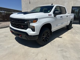 New 2025 Chevrolet Silverado 1500 Custom Trail Boss image 1