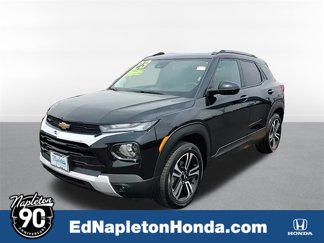 Used 2023 Chevrolet TrailBlazer LT w/ Convenience Package image 1