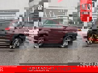 Used 2019 Toyota Highlander Limited Platinum image 1