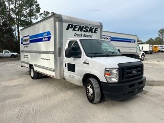 Used 2022 Ford E-350 and Econoline 350 Super Duty image 1