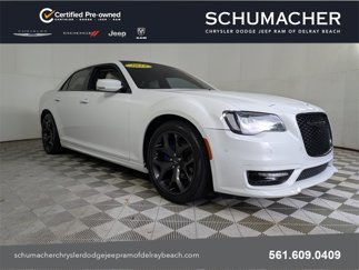 Used 2022 Chrysler 300 Touring L w/ Popular Equipment Group image 1