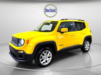Used 2016 Jeep Renegade Latitude w/ Cold Weather Group image 1