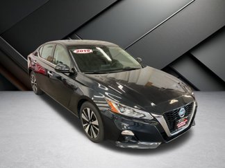 Used 2019 Nissan Altima 2.5 SV image 1
