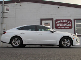 Used 2022 Hyundai Sonata SE image 1