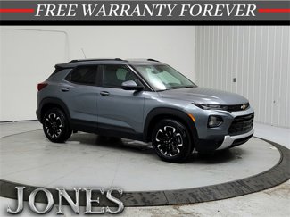 Used 2022 Chevrolet TrailBlazer LT w/ LPO, Blackout Package image 1