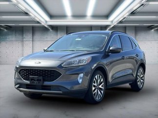 Used 2020 Ford Escape Titanium image 1