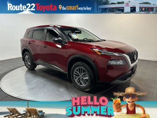 Used 2022 Nissan Rogue S image 1