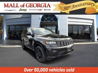 Used 2019 Jeep Grand Cherokee Altitude image 1
