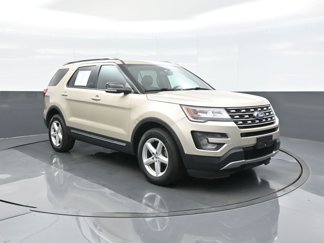 Used 2017 Ford Explorer XLT w/ Equipment Group 202A image 1