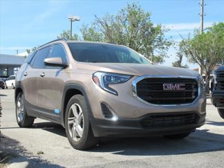 Used 2018 GMC Terrain SLE w/ Driver Convenience Package image 1