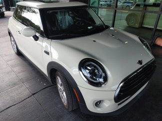 Used 2021 MINI Cooper 2-Door Hardtop w/ 6.5" Touchscreen Package image 1