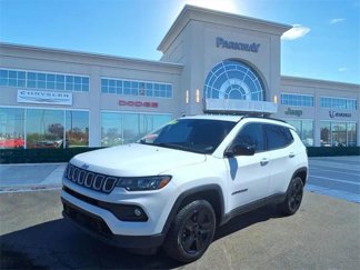 Certified 2022 Jeep Compass Latitude image 1