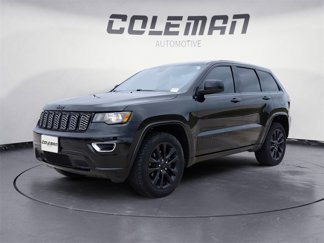 Used 2017 Jeep Grand Cherokee Altitude image 1