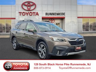 Used 2021 Subaru Outback Limited image 1