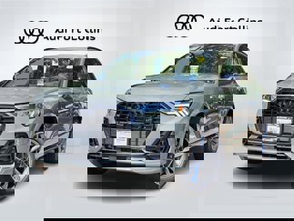 New 2025 Audi Q3 2.0T Premium image 1