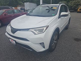 Used 2018 Toyota RAV4 XLE image 1
