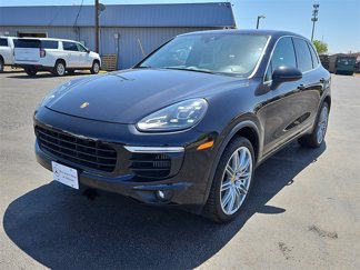 Used 2017 Porsche Cayenne S image 1