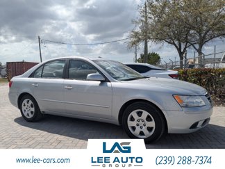 Used 2010 Hyundai Sonata GLS image 1