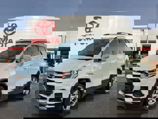 Used 2020 Chevrolet Trax LT w/ LT Convenience Package image 1