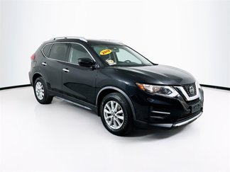 Used 2018 Nissan Rogue SV image 1