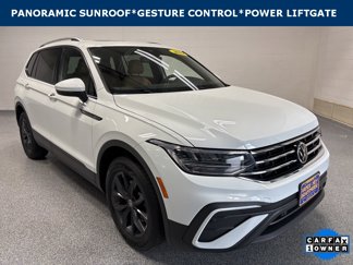 Used 2022 Volkswagen Tiguan SE image 1