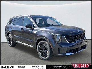 New 2025 Kia Sorento S image 1