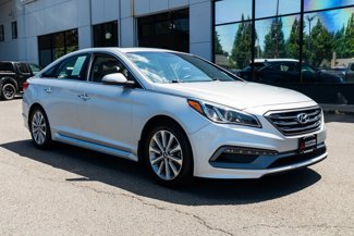 Used 2017 Hyundai Sonata Limited image 1