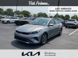 Certified 2023 Kia Forte LXS image 1