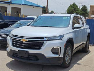Used 2023 Chevrolet Traverse LT image 1