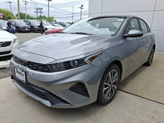 Certified 2022 Kia Forte LXS image 1