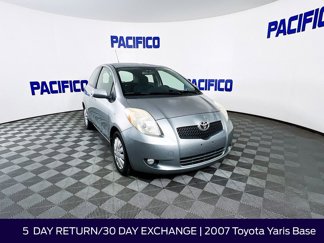 Used 2007 Toyota Yaris 2-Door Hatchback image 1