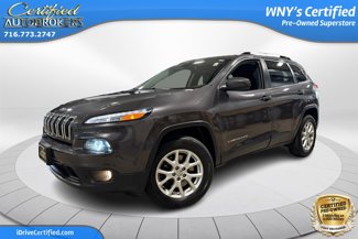 Used 2017 Jeep Cherokee Latitude w/ Cold Weather Group image 1