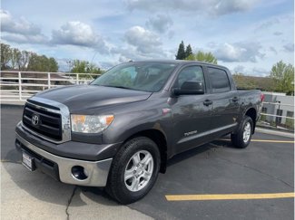 Used 2012 Toyota Tundra 4x4 CrewMax image 1
