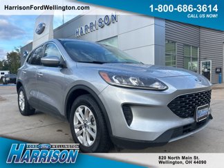 Used 2021 Ford Escape SE image 1
