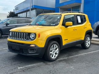Used 2017 Jeep Renegade Latitude image 1