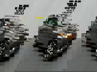 Used 2017 Toyota RAV4 LE image 1