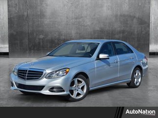 Used 2016 Mercedes-Benz E 350 4MATIC Sedan image 1