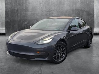 Used 2018 Tesla Model 3 Long Range image 1