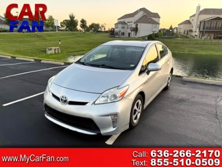 Used 2014 Toyota Prius Three image 1