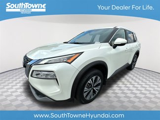 Used 2023 Nissan Rogue SV image 1