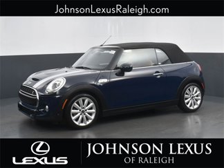 Used 2018 MINI Cooper S image 1