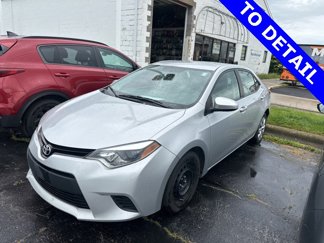 Used 2014 Toyota Corolla LE image 1