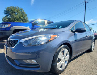 Used 2016 Kia Forte LX image 1