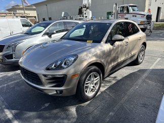 Used 2017 Porsche Macan image 1