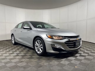 Used 2019 Chevrolet Malibu Hybrid image 1