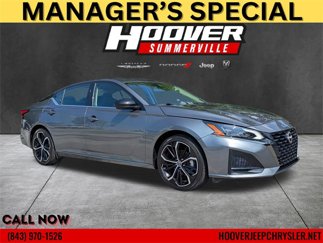 Used 2023 Nissan Altima 2.5 SR image 1