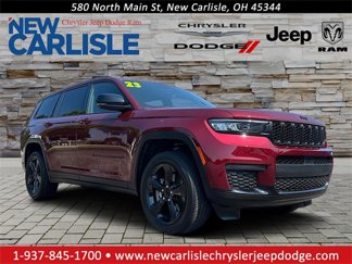 Used 2023 Jeep Grand Cherokee L Laredo image 1