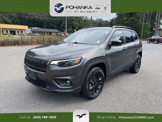 Certified 2023 Jeep Cherokee Altitude Lux image 1