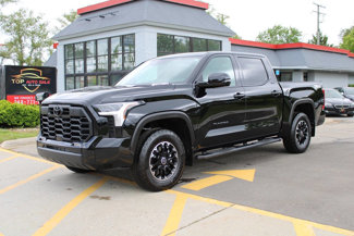 Used 2024 Toyota Tundra Limited image 1